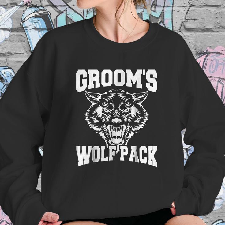 Grooms Wolfpack Bachelor Party Drinking Team Gift Sweatshirt Gifts for Her