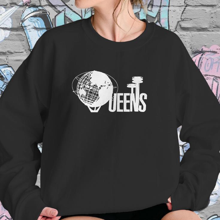 Queens Unisphere New York Sweatshirt Gifts for Her