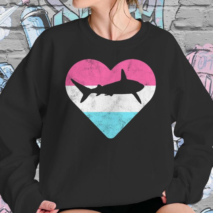 Retro Vintage Mako Shark Heart Gift Sweatshirt Gifts for Her