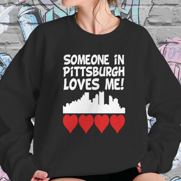 Someone In Pittsburgh Pennsylvania Loves Me - Baby Lap Shoulder T-Shirt Sweatshirt Gifts for Her