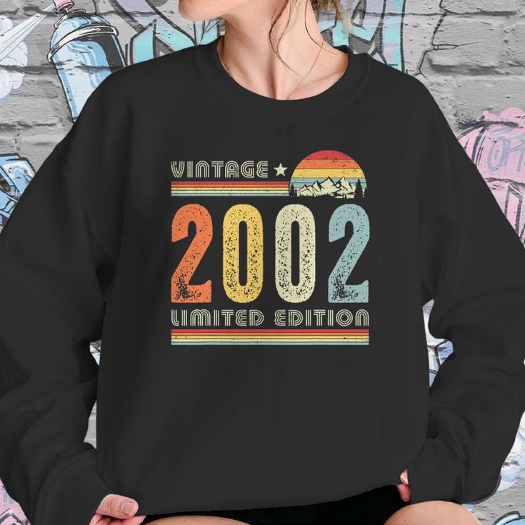 Vintage 2002 Made In 2002 20Th Birthday 20 Years Old Sweatshirt Gifts for Her