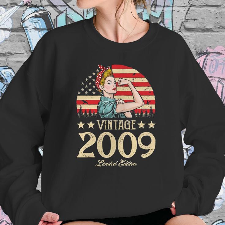 Vintage 2009 Limited Edition 2009 13Rd Birthday 13 Years Old Sweatshirt Gifts for Her