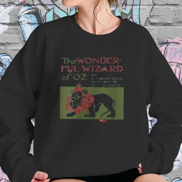 Vintage Classic Book Wizard Of Oz Sweatshirt Gifts for Her