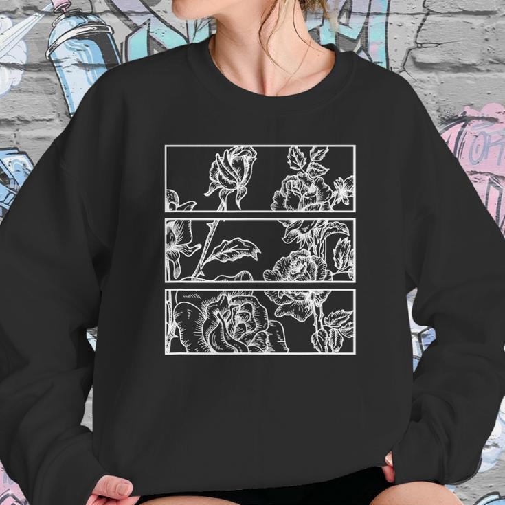 White Roses Aesthetic Soft Grunge Pastel Goth Punk Indie Sweatshirt Gifts for Her