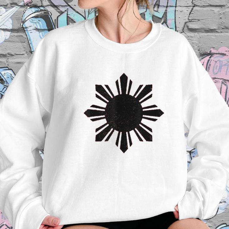 Philippines Filipino Vintage Sun Pinoy Pinay Sweatshirt Gifts for Her