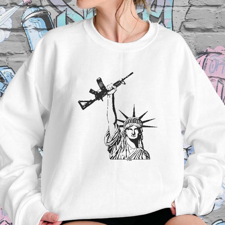 Statue Of Liberty Rifle 2Nd Amendment Mens Sweatshirt Gifts for Her