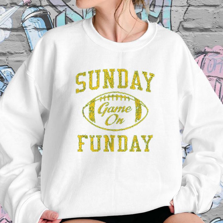 Vintage Sunday Funday Green Bay Football Retro Sweatshirt Gifts for Her