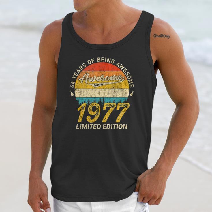 44 Years Old Bday Awesome Since 1977 - Vintage 44Th Birthday Unisex Tank Top Gifts for Her