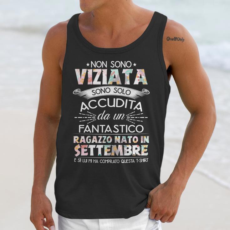 Non Sono Viziata Sono Solo Accudita Da Un Fantastico Settembre Unisex Tank Top Gifts for Her