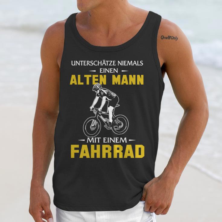 Unterschätze Niemals Einen Alten Mann Mit Einem Fahrrad Unisex Tank Top Gifts for Her