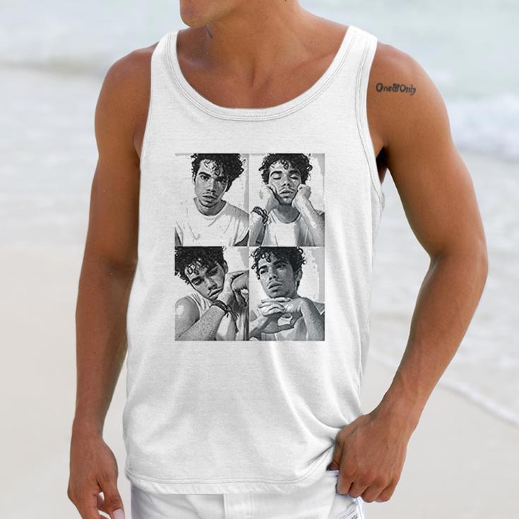 Yimiao Cameron Boyce Round Unisex Tank Top Gifts for Her