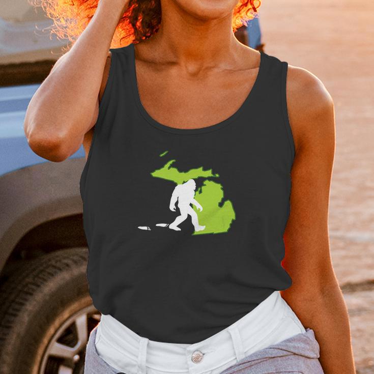 Michigan State Bigfoot Hunter Unisex Tank Top Gifts for Women