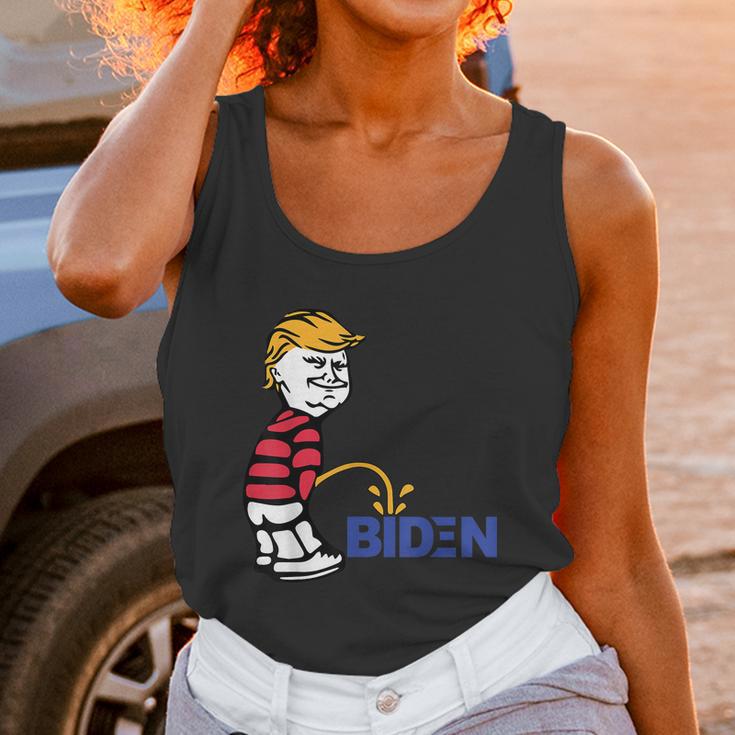 Trump 2021 Peeing Pissing Pee On Biden Anti Biden Unisex Tank Top Gifts for Women