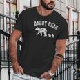 Vintage Daddy Bear With 2 Two Cubs Dad Father Papa Gift Men T-Shirt