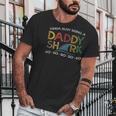 Vintage Daddy Shark Doo Doo Daddy Gifts Men T-Shirt