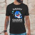 Daddy Shark Doo Doo Funny Fathers Day Gift Men T-Shirt