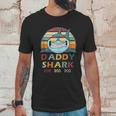 Retro Vintage Daddy Shark Men T-Shirt