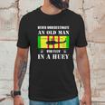 Never Underestimate Old Man Who Flew In Huey Vietnam Veteran Men T-Shirt