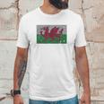 Wales Flag Welsh Dragon Baner Cymru Y Ddraig Goch Men T-Shirt