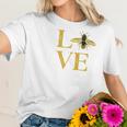 Love Bees Beekeeper Gift Cute Honey Bee Women T-Shirt Gifts for Her