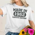 Vintage 1962 Cool 60 Years Old Bday Men Women 60Th Birthday Women T-Shirt Gifts for Her