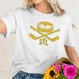 Vintage St Louis Missouri Skyline Style Hockey Retro Women T-Shirt Gifts for Her