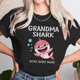 Grandma Shark Doo Doo Halloween Costume Christmas Gift Women T-Shirt Gifts for Women