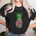 Pineapple Flowers Women Aloha Hawaii Vintage Hawaiian Women T-Shirt Gifts for Women