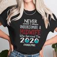 Never Underestimate Who Survived The Pandemic Midwife Women T-Shirt Gifts for Women