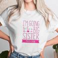 Blu Magnolia Co Girls I Am Going To Be A Big Sister Women T-Shirt Gifts for Women