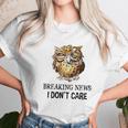 Owl Breaking News I Dont Care 2022 Trend Women T-Shirt Gifts for Women