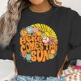 Retro Here Comes The Sun Floral Summer Family Vavation 2022 Women Sweatshirt Gifts for Women