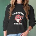 Grandma Shark Gift Shark Baby Cute Design Family Women Long Sleeve Tshirt