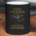 Une Femme Qui Écoute Shaka Ponk Decembre Coffee Mug