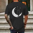 Black Cat On The Crescent Moon By The Starlight Mens Back Print T-shirt Gifts for Men