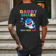 Daddy Shark Cute Fathers Gift Dad Birthday Gifts Mens Back Print T-shirt Gifts for Men