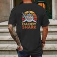 Retro Daddy Shark Design Funny Fathers Day Gift Dad Mens Back Print T-shirt Gifts for Men