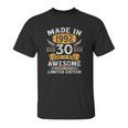 Made In 1992 30 Years Old Gifts 30Th Birthday Gift For Men Unisex T-Shirt