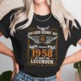 Das Leben Beginnt Mit 61 Jahrgang 1958 Die Geburt Von Legenden Unisex T-Shirt Gifts for Her