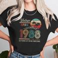 Happy 33Rd Birthday Vintage April 1988 33 Years Old Unisex T-Shirt Gifts for Her