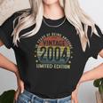 Vintage 2004 18 Years Old Gifts 18Th Birthday Gifts For Men Unisex T-Shirt Gifts for Her